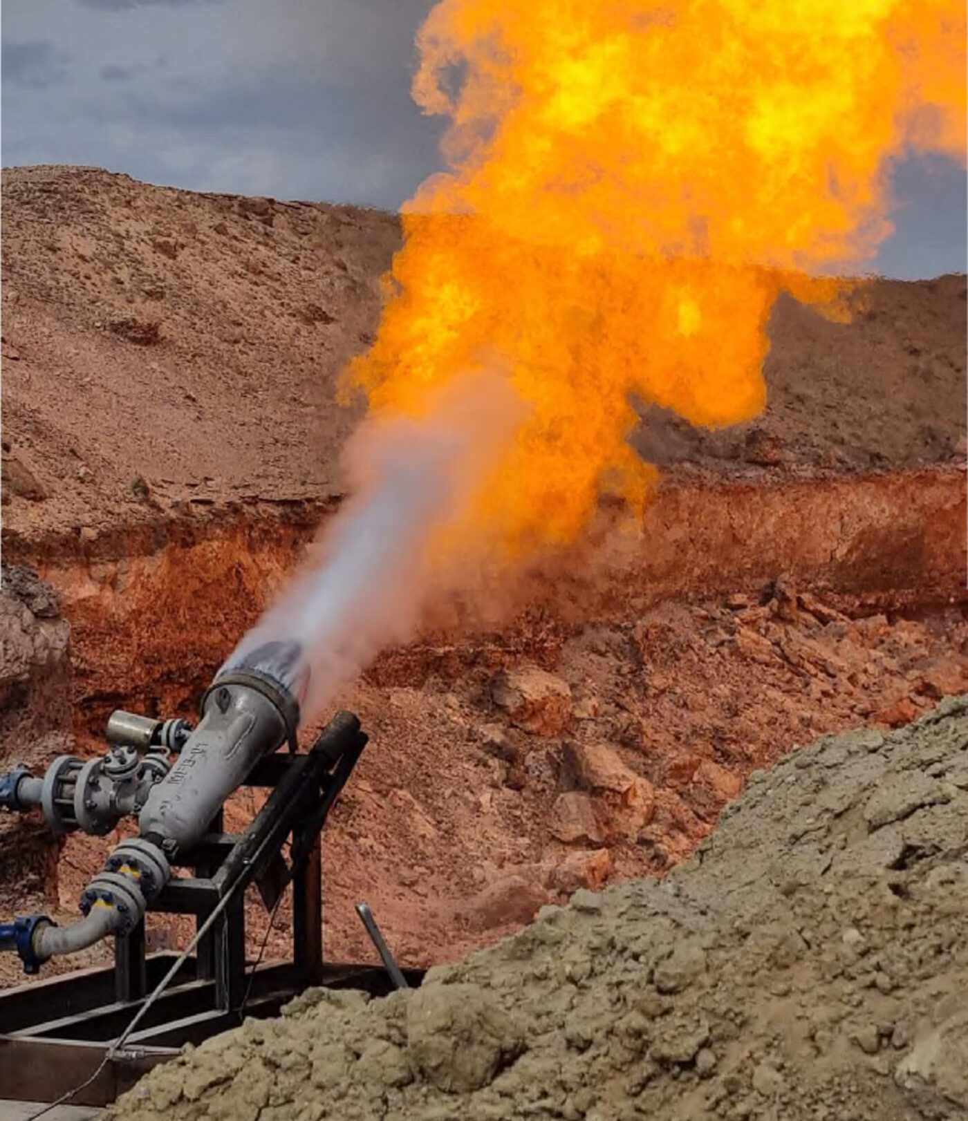 Multiphase burner in operation